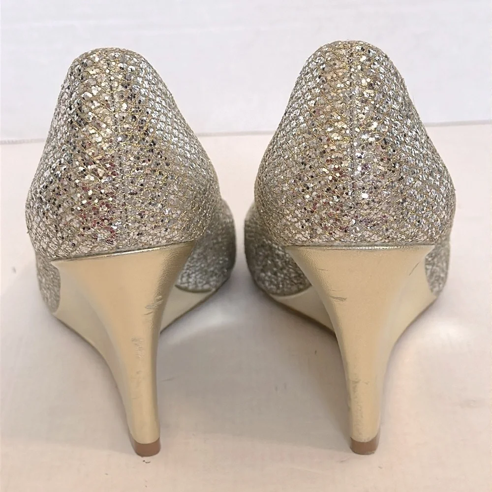 Badgley Mischka Awake Bridal Platino Glitter Pumps 8.5